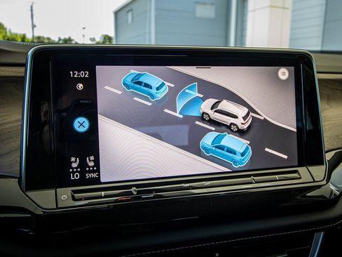 New 2026 Volkswagen Atlas SE image 4