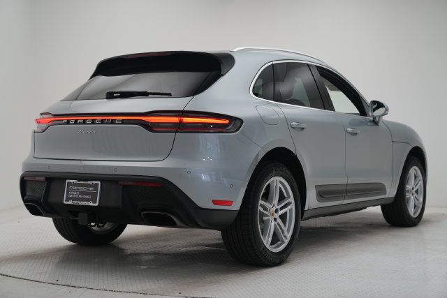Certified 2026 Porsche Macan AWD/4WD image 22