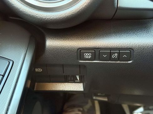 Used 2021 Lexus IS 350 F Sport image 23