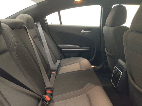 Used 2022 Dodge Charger SXT RWD image 19