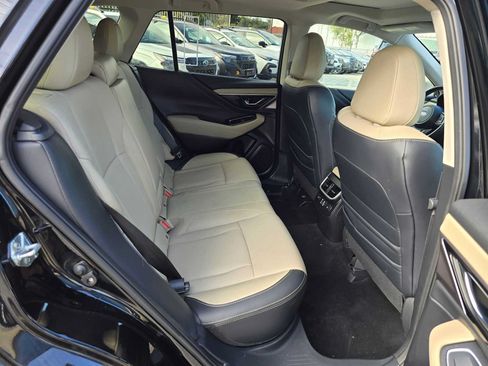 Used 2023 Subaru Outback Limited XT AWD/4WD image 12