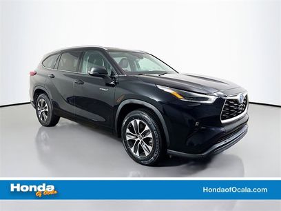 Used 2021 Toyota Highlander XLE