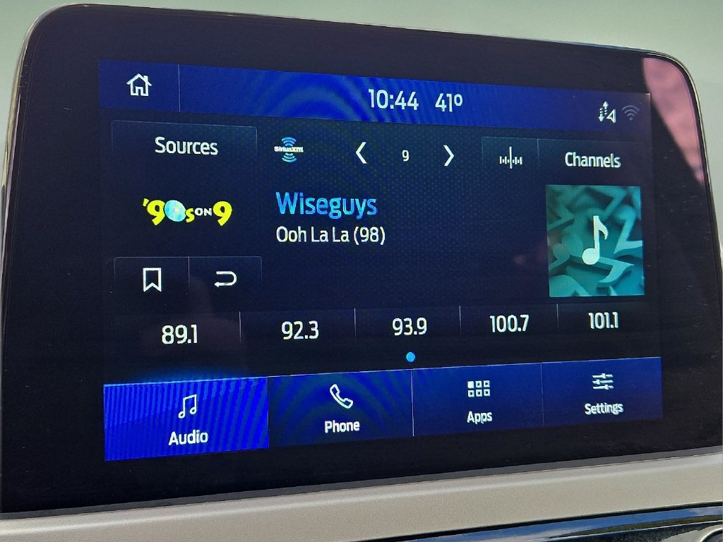 Used 2022 Ford Escape SE FWD image 18