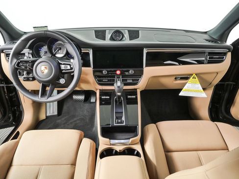 New 2026 Porsche Macan Turbo AWD/4WD image 20
