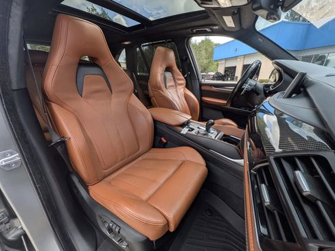 Used 2017 BMW X5 M AWD/4WD image 8