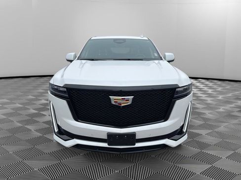 Used 2021 Cadillac Escalade Sport Platinum image 2