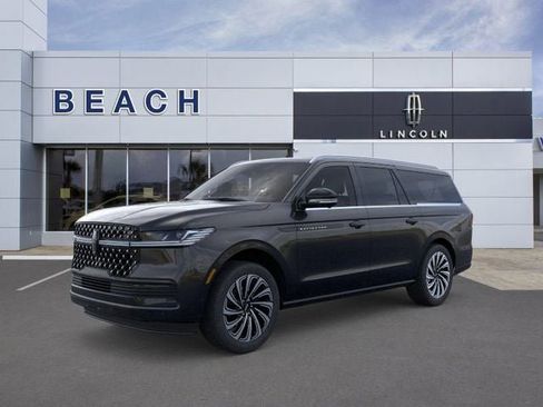 New 2025 Lincoln Navigator L Black Label image 2