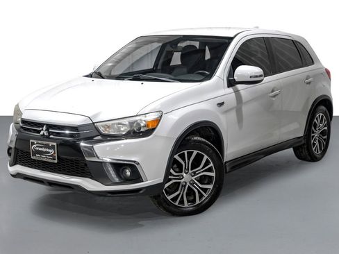 Used 2018 Mitsubishi Outlander Sport SE image 4