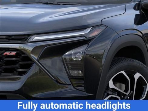 New 2026 Chevrolet Trax RS w/ Driver Confidence Package FWD image 11