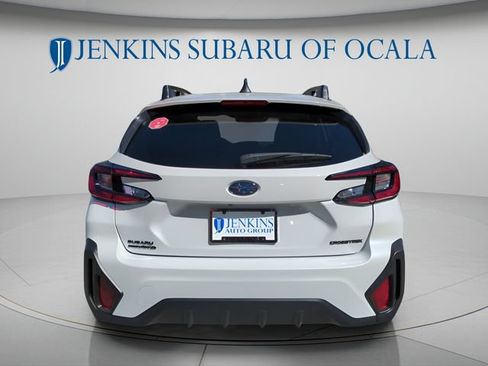 Used 2026 Subaru Crosstrek 2.5i Premium AWD/4WD image 4