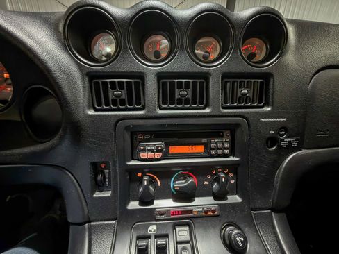 Used 1998 Dodge Viper GTS RWD image 18
