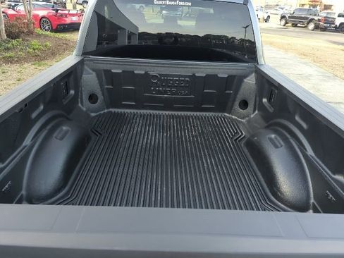 Used 2025 Ford F250 XLT image 11