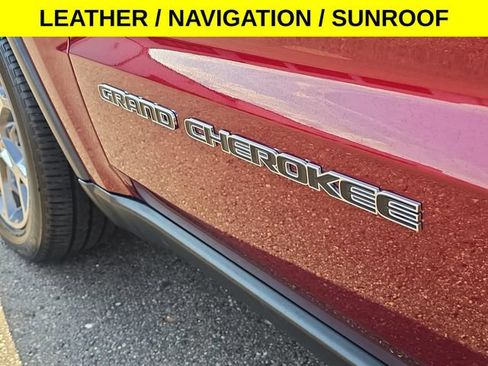 Used 2020 Jeep Grand Cherokee Limited AWD/4WD image 34