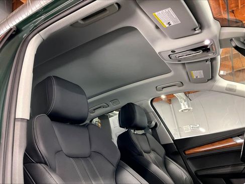 Used 2023 Audi Q5 e Prestige w/ Prestige Package AWD/4WD image 22