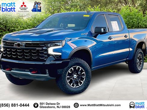 Used 2024 Chevrolet Silverado 1500 ZR2 image 1