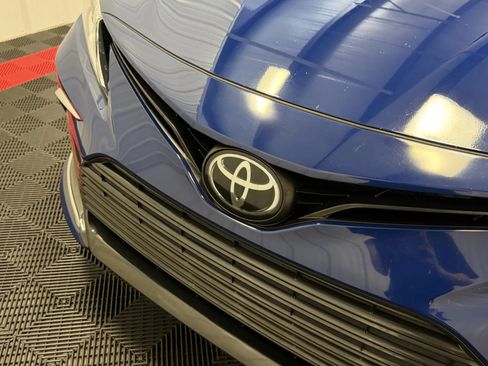 Used 2024 Toyota Camry LE FWD image 8