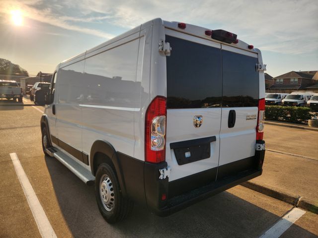 Used 2025 RAM ProMaster 2500 w/ U-Haul Equipment Group FWD image 4