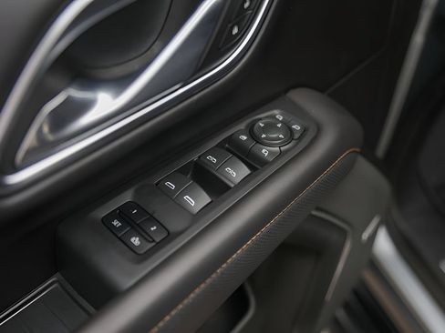 Used 2023 GMC Yukon XL AT4 w/ LPO, Floor Liner Package AWD/4WD image 23