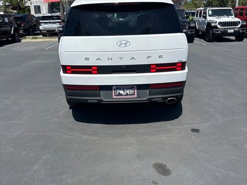 Used 2025 Hyundai Santa Fe SEL image 8