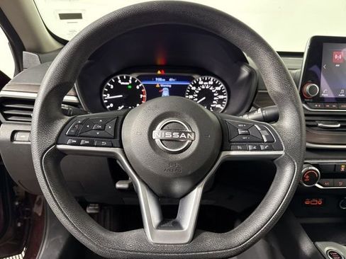 Used 2024 Nissan Altima 2.5 SV image 20