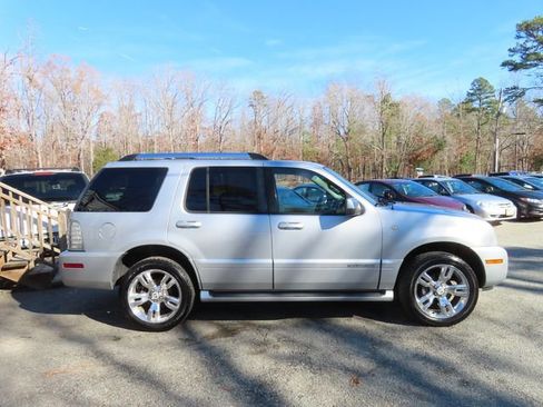 Used 2009 Mercury Mountaineer Premier image 6