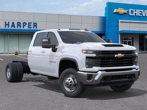 New 2025 Chevrolet Silverado 3500 W/T w/ WT Convenience Package image 7