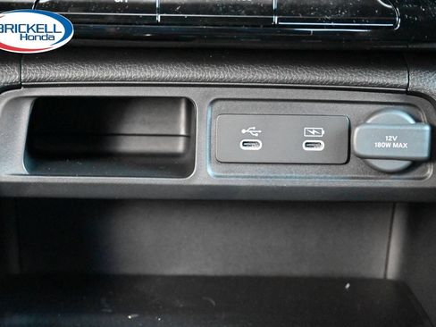 New 2026 Honda Pilot Sport image 25