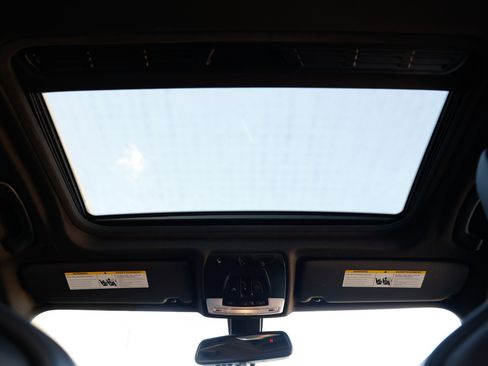 Used 2015 BMW M3 image 31