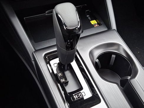 New 2026 Subaru Outback Limited image 12