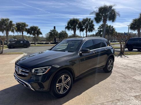 Used 2020 Mercedes-Benz GLC 300 image 7