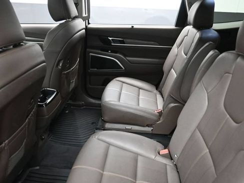 Used 2021 Kia Telluride SX FWD image 29