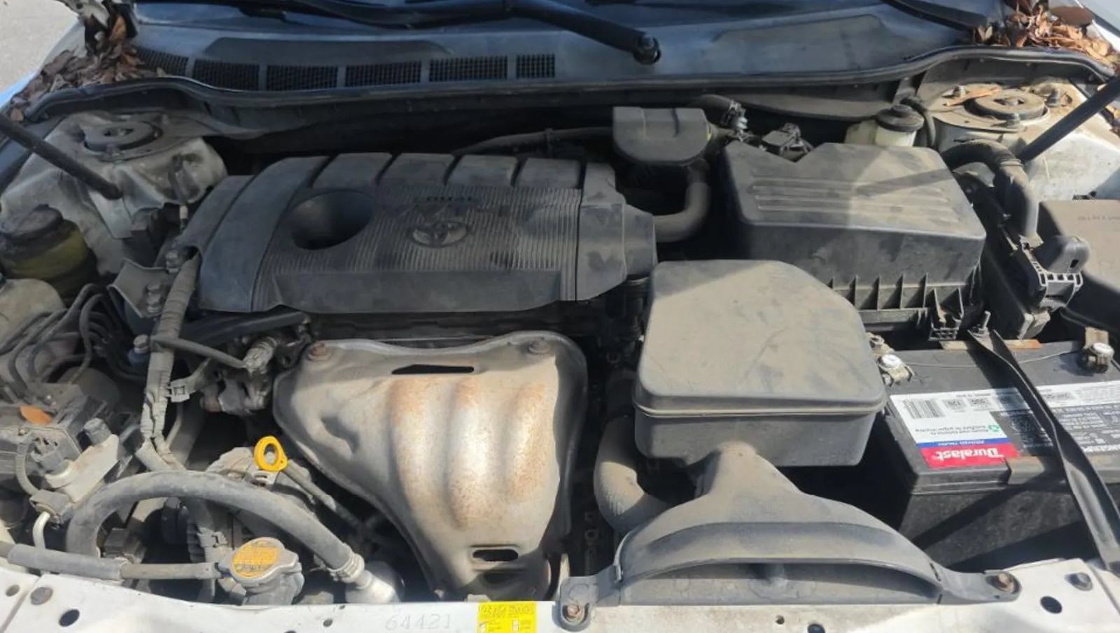 Used 2011 Toyota Camry LE FWD image 9