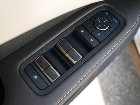 New 2026 Lexus RX 450h AWD image 13