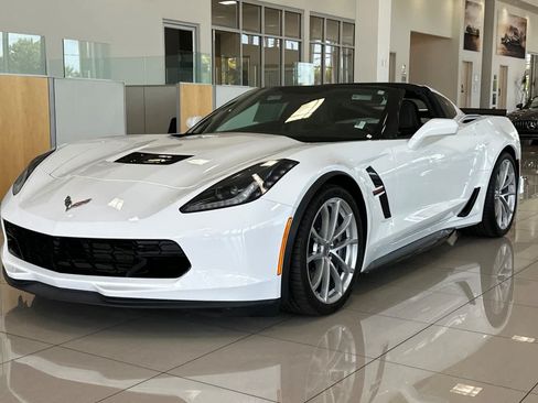 Used 2018 Chevrolet Corvette Grand Sport RWD image 7