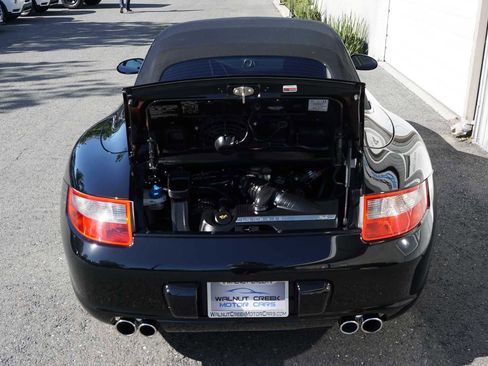 Used 2006 Porsche 911 Carrera 4 image 25