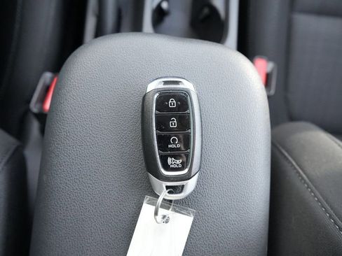 Certified 2023 Hyundai Kona SEL AWD/4WD image 34
