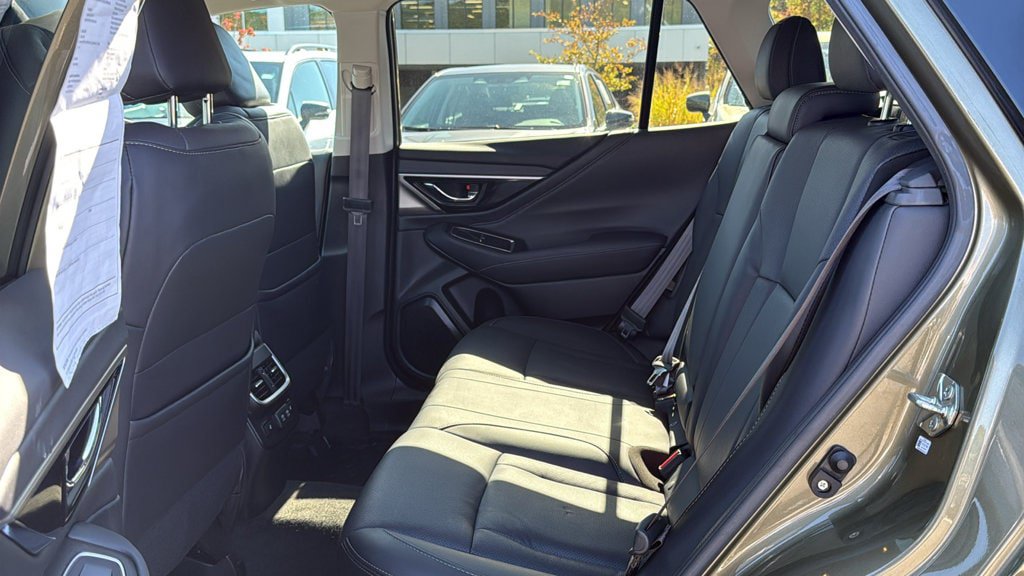 Used 2021 Subaru Outback Limited AWD/4WD image 26