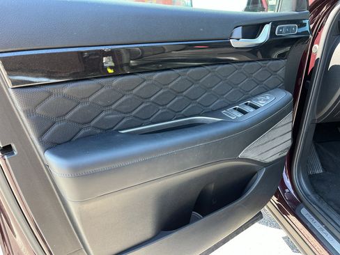 Used 2020 Hyundai Palisade Limited image 18