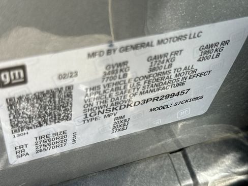Used 2023 Chevrolet Suburban Z71 w/ Luxury Package AWD/4WD image 29