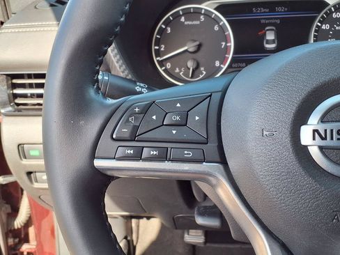 Used 2020 Nissan Sentra SV w/ Electronics Package FWD image 31