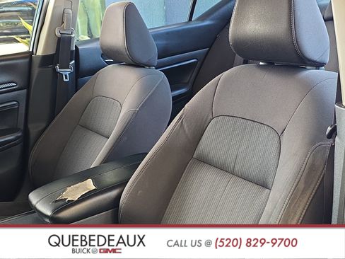 Used 2019 Nissan Altima 2.5 S FWD image 11