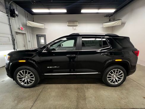 New 2026 GMC Terrain Denali image 6