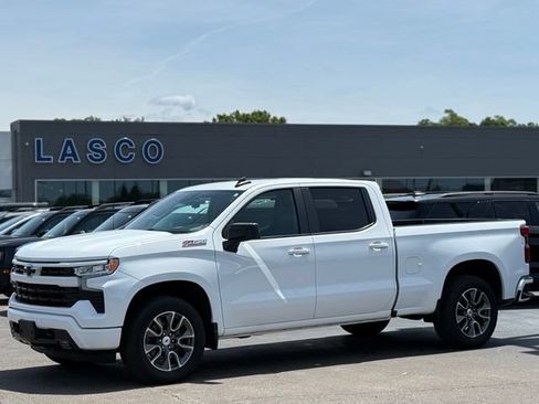 Used 2022 Chevrolet Silverado 1500 RST AWD/4WD image 1