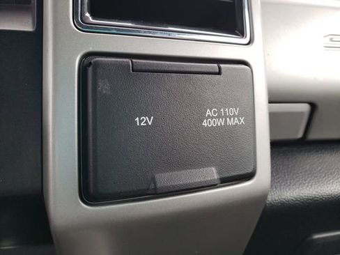 Used 2021 Ford F250 Lariat w/ Lariat Value Package image 26