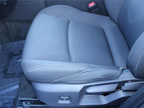 Certified 2024 Toyota Tacoma SR5 image 16