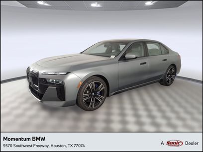 New 2025 BMW 760i xDrive w/ Executive Package