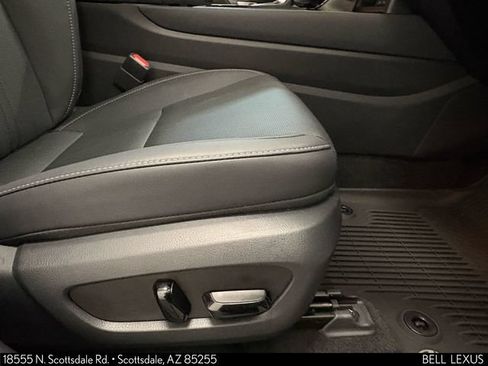 Used 2025 Lexus NX 350h AWD w/ Premium Package image 28