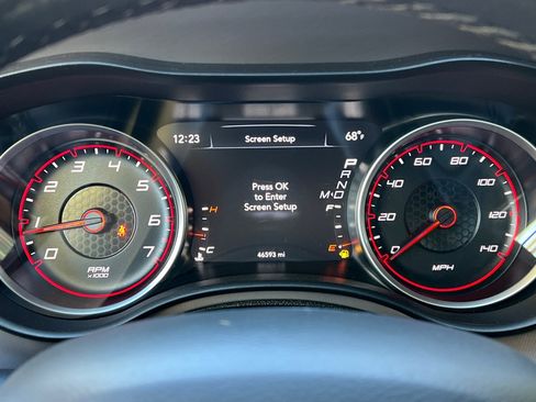 Used 2023 Dodge Charger SXT image 22