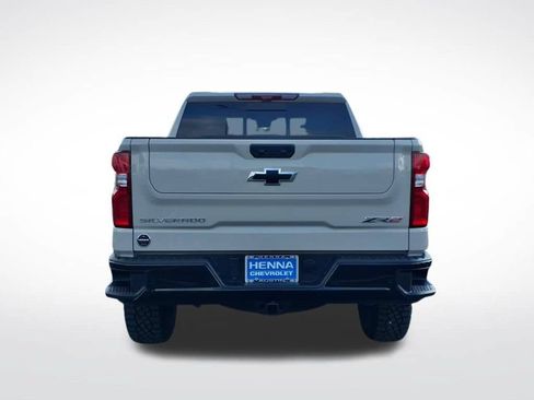 New 2026 Chevrolet Silverado 1500 ZR2 AWD/4WD image 4