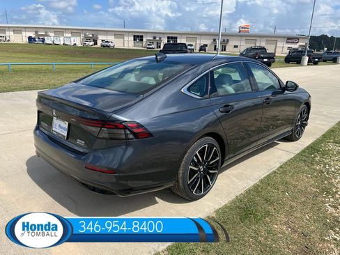 New 2026 Honda Accord Hybrid Touring image 5